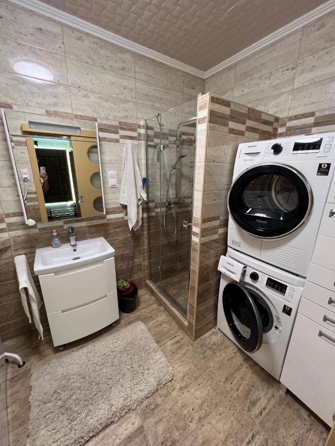 Apartamento Párizsi Udvar Prémium Apartman Debrecen Exterior foto